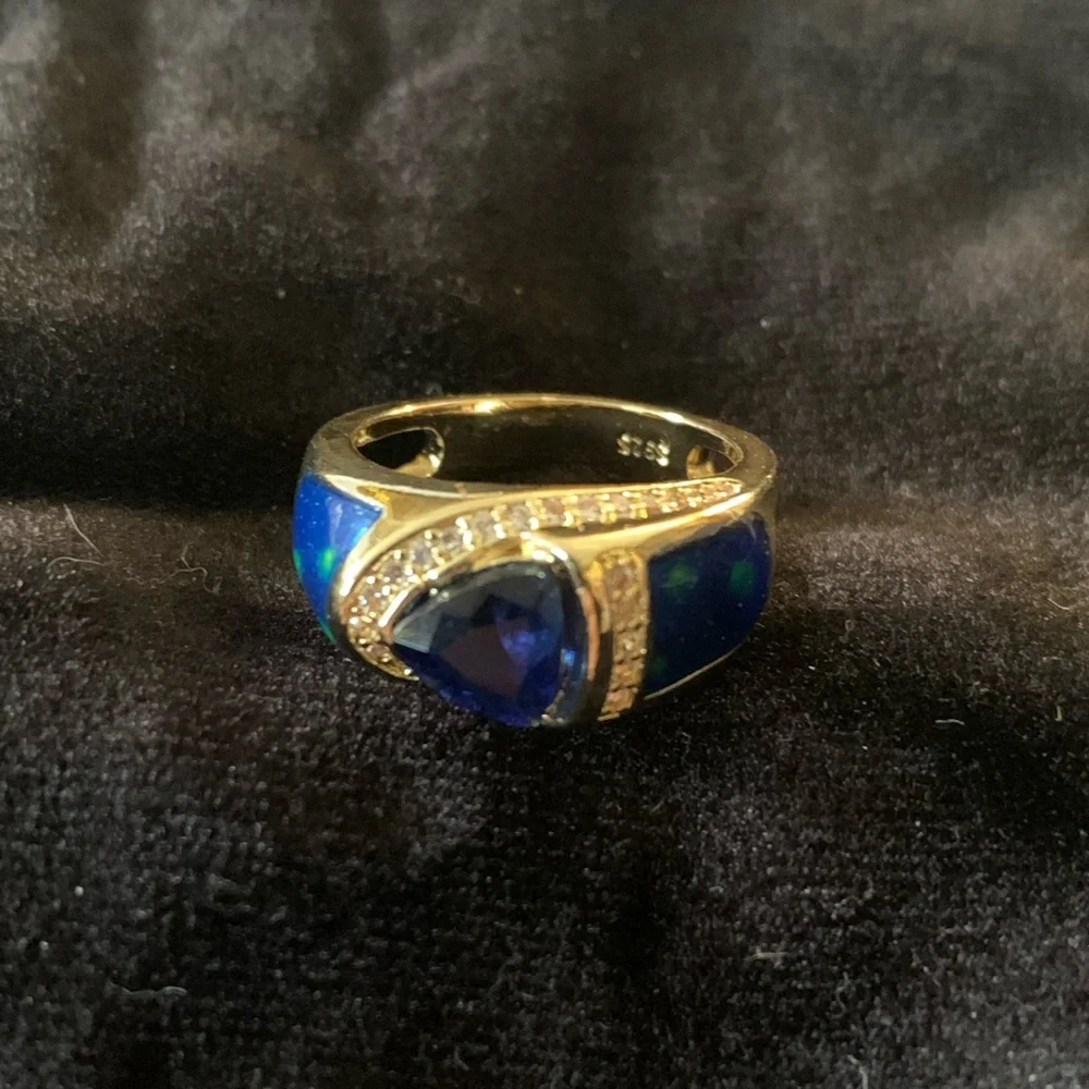 Blue Teardrop Stone Ring with Opal Inlay - Picture 7 of 7